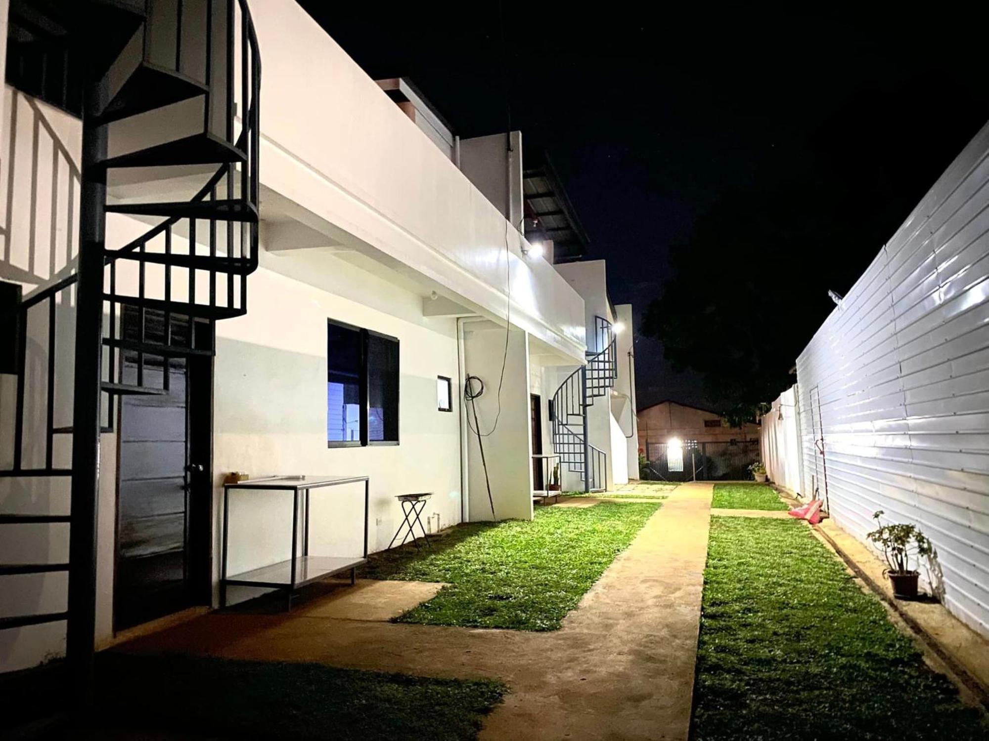 Concetta Tourist Inn Manolo Fortich ภายนอก รูปภาพ