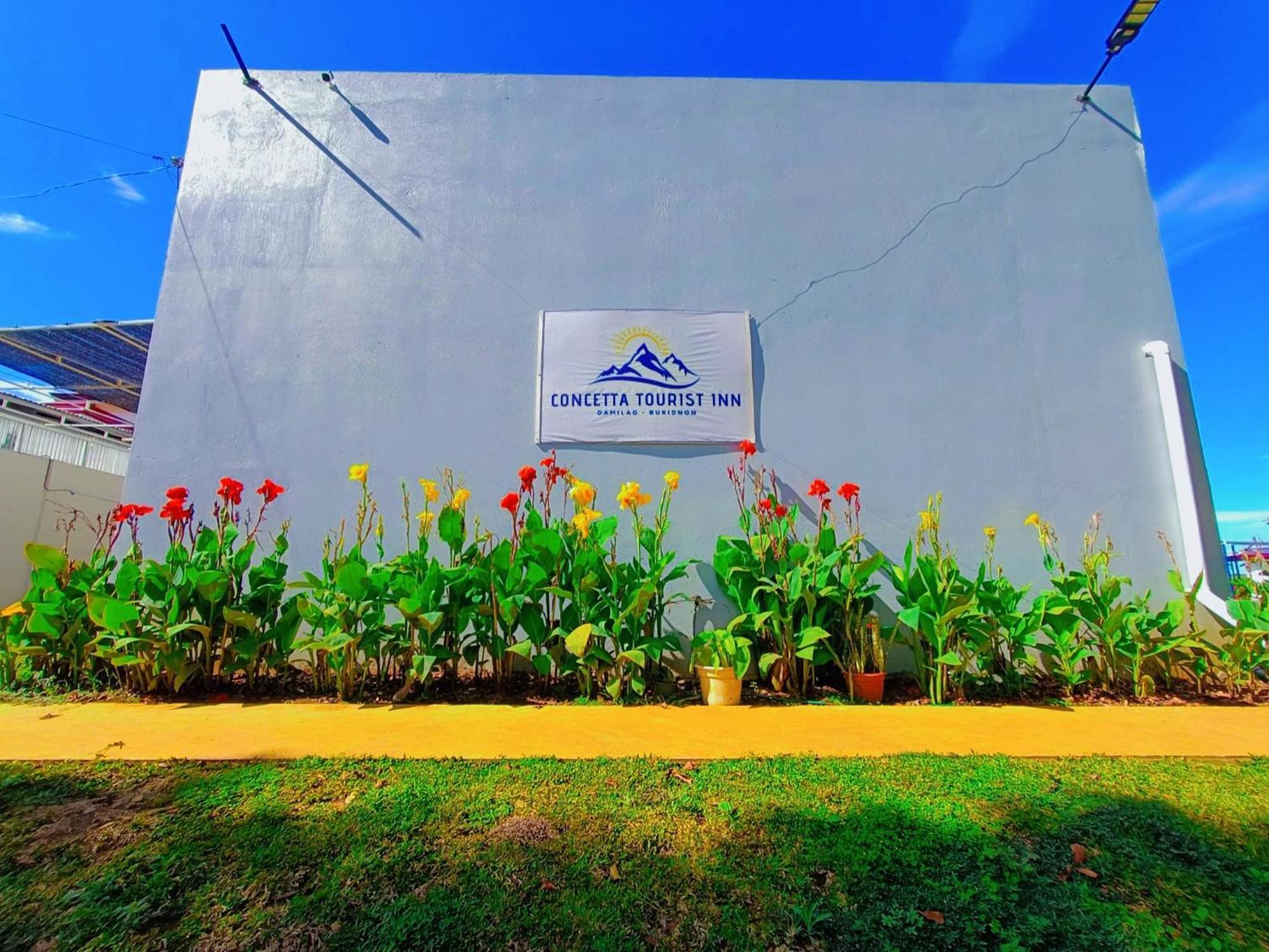 Concetta Tourist Inn Manolo Fortich ภายนอก รูปภาพ