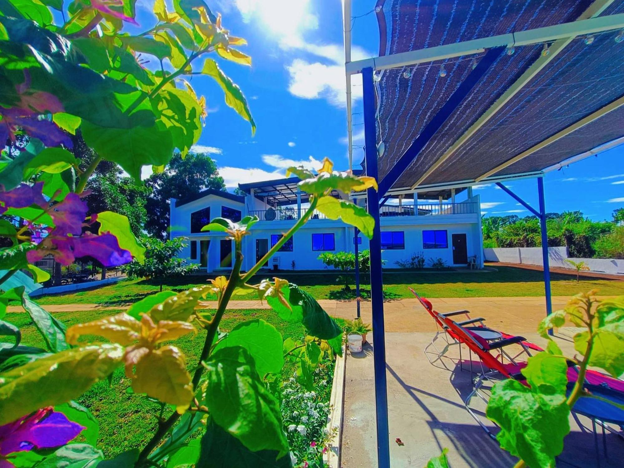 Concetta Tourist Inn Manolo Fortich ภายนอก รูปภาพ